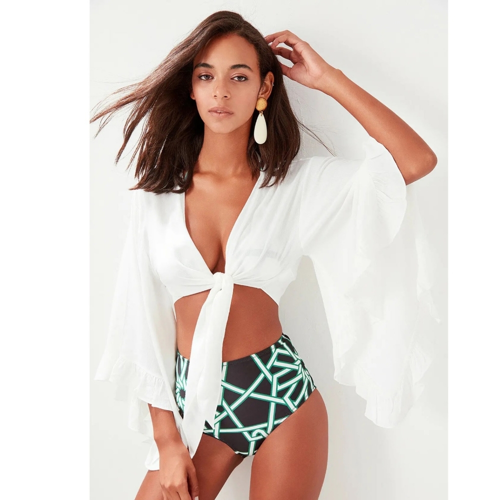 Self-Tie White Flywheel Flounce Ruffle-Trim Crop